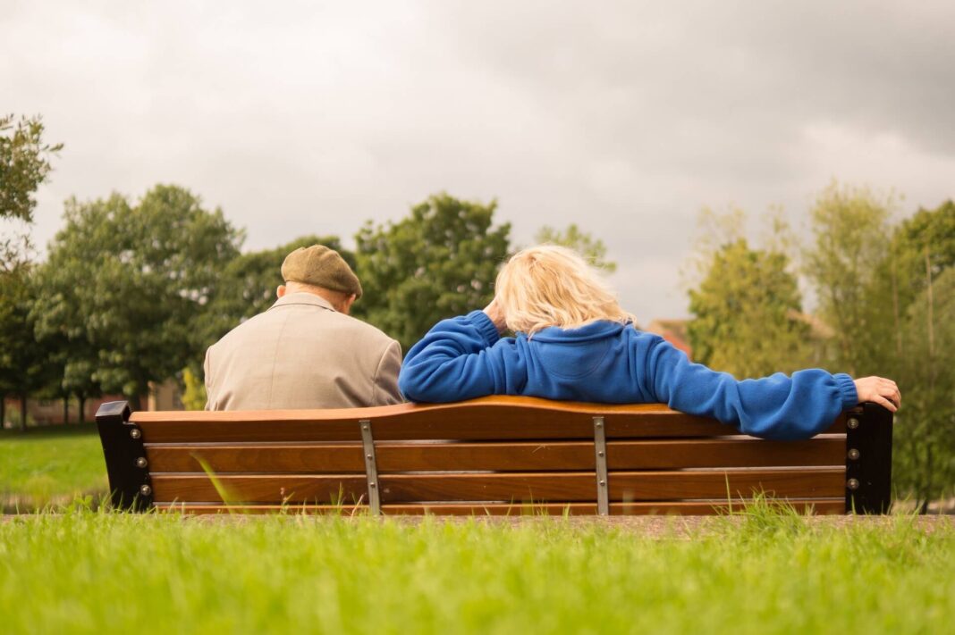Kokybiški senelių namai garantuoja rūpestingą ir šiltą priežiūrą senjorams.