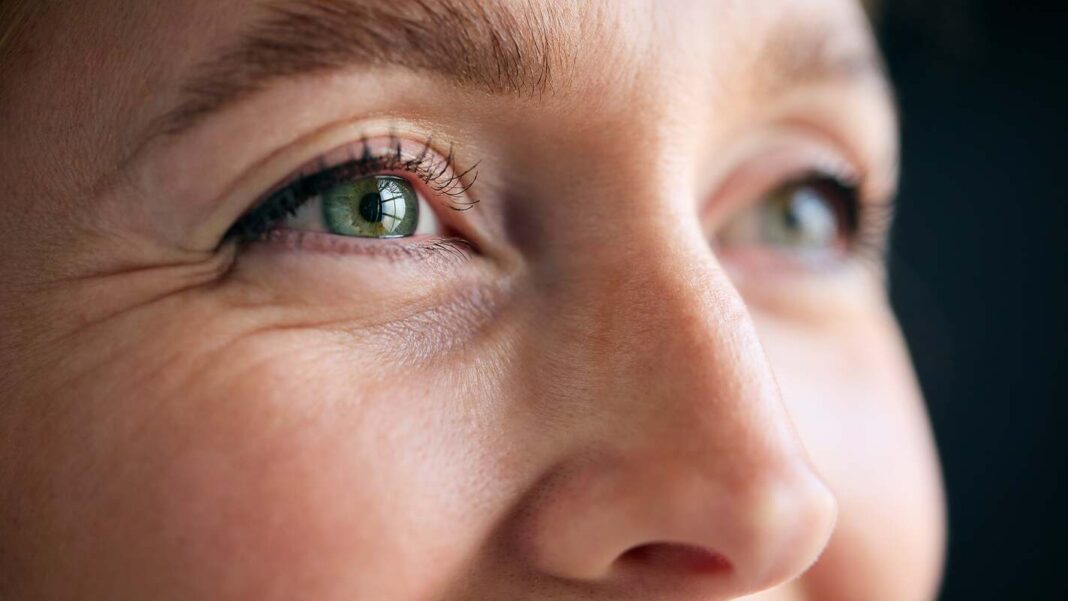 Regėjimo gerinimo sultys padeda palaikyti sveikas akis ir natūraliai stiprina matymą be akinių.