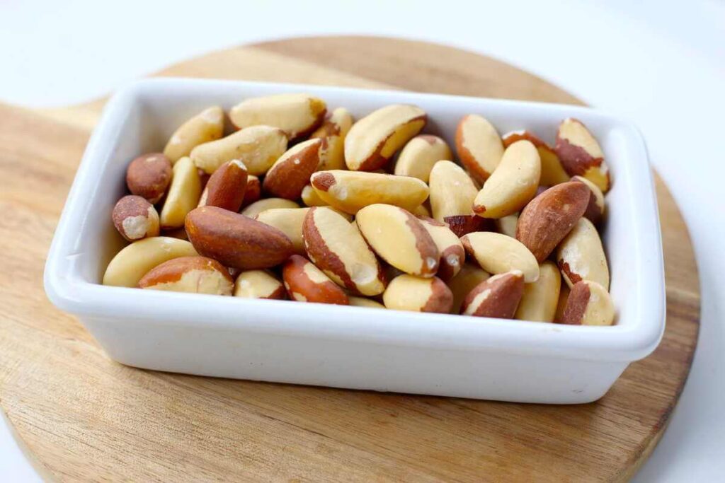 vienas riešutas per dieną brazilinių riešutų porcija kasdienėje mityboje